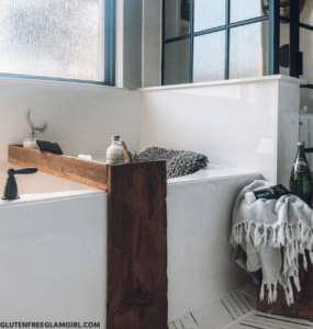 bathtub tray DIY with rustic looking wood